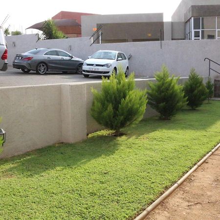 Discovery Guest House Windhoek Eksteriør billede